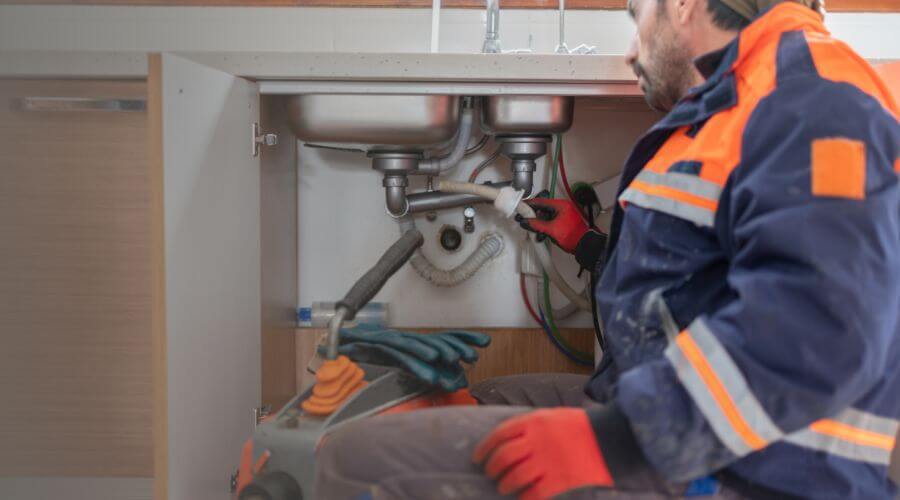 Professional slab leak plumber services in Pleasant Hill, LA
